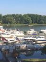 Les quais de la marina