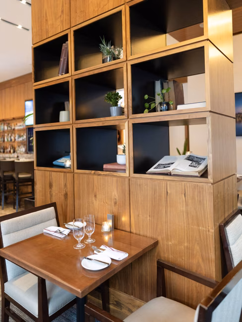 GaZette - Bistro Bar — Table pour deux