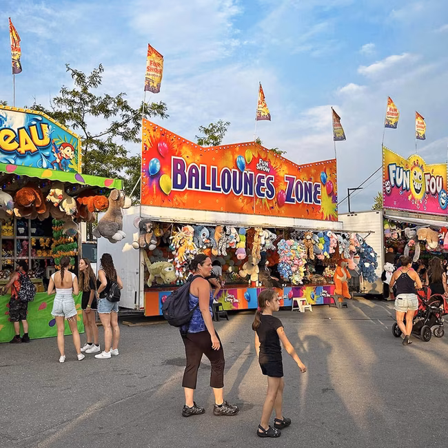 Fun Show Amusement
