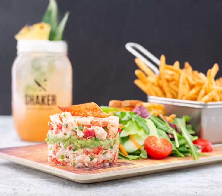 SHAKER CUISINE & MIXOLOGIE