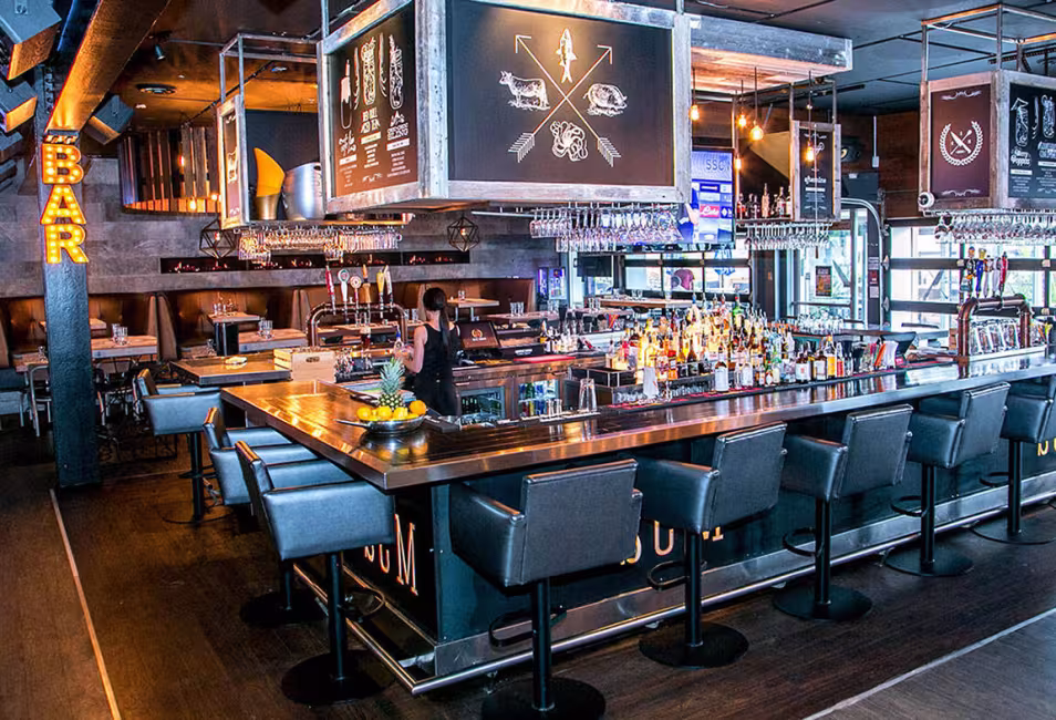 SHAKER CUISINE & MIXOLOGIE