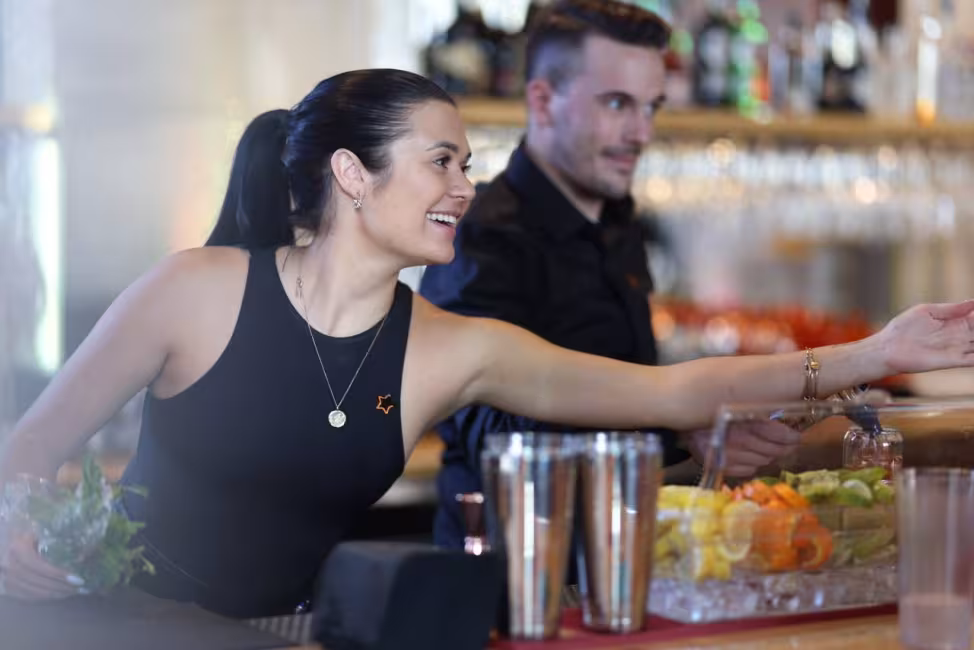 Pêle Mêle Pub - Agora