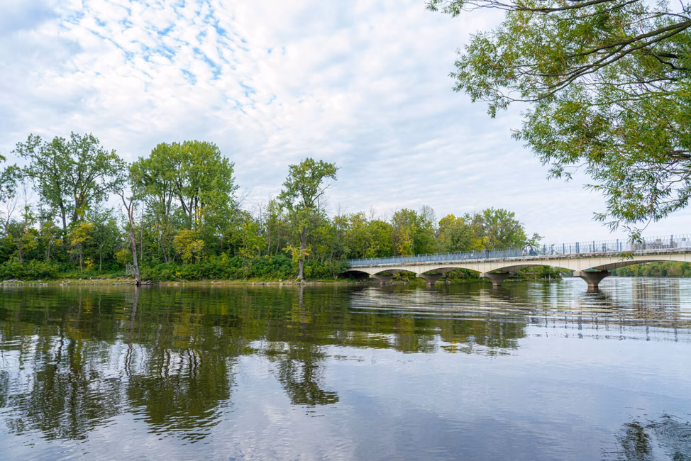 Parc-nature de l'Ile-de-la-Visitation - Randonnée