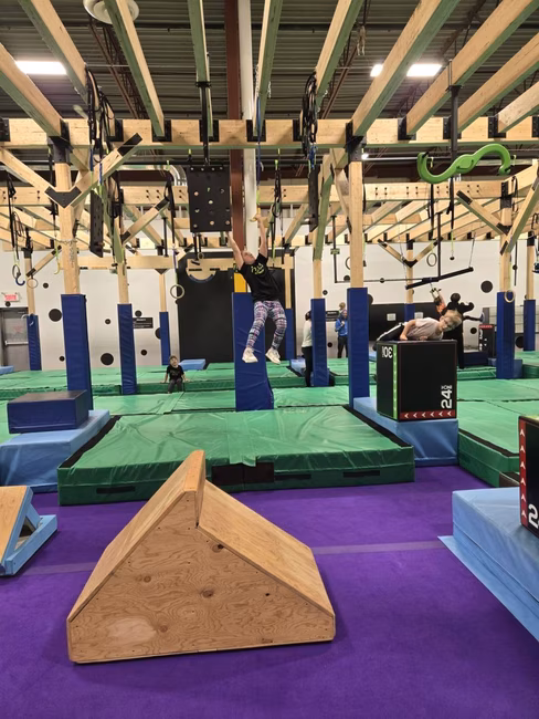 Pacours ninja warrior intermédiaire