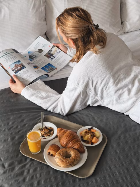 Déjeuner au lit