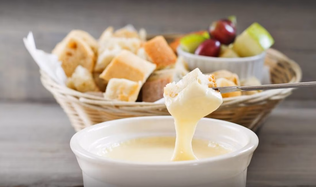 Crêperie Chez Suzette - Fondue au fromage suisse