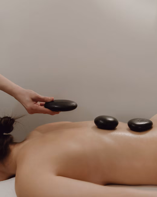 Rainspa - Massage aux pierres chaudes