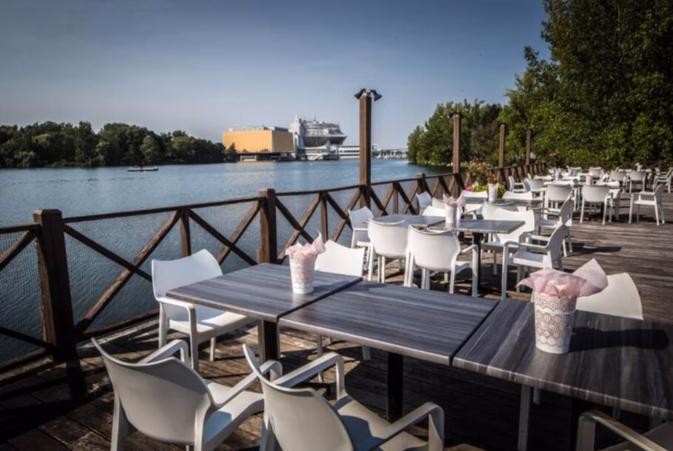 Parc Jean-Drapeau - Terrasse du Lac