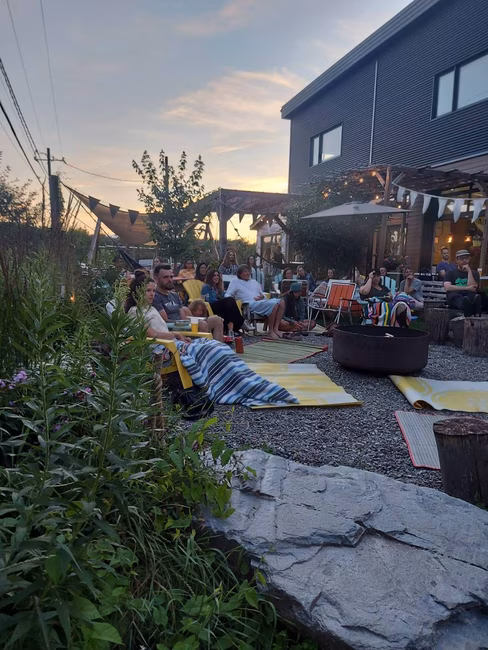 LA plus belle terrasse relax à Bromont