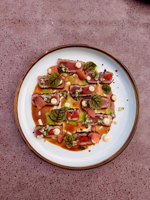 Restaurant Bungalow - Tataki de thon (MTLàTABLE)
