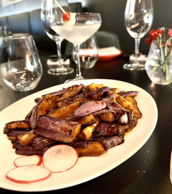 31 Latitude - Aubergine