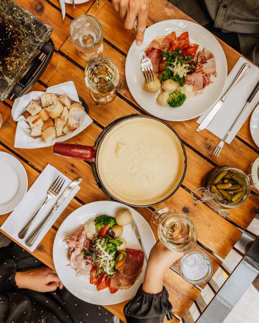 Restaurant La Raclette – Fondue au fromage