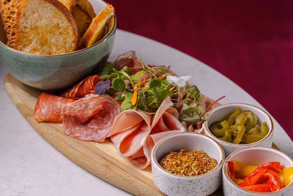 Muze Lounge & Terrasse - Plateau de charcuteries
