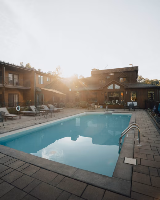 Piscine extérieure chauffée