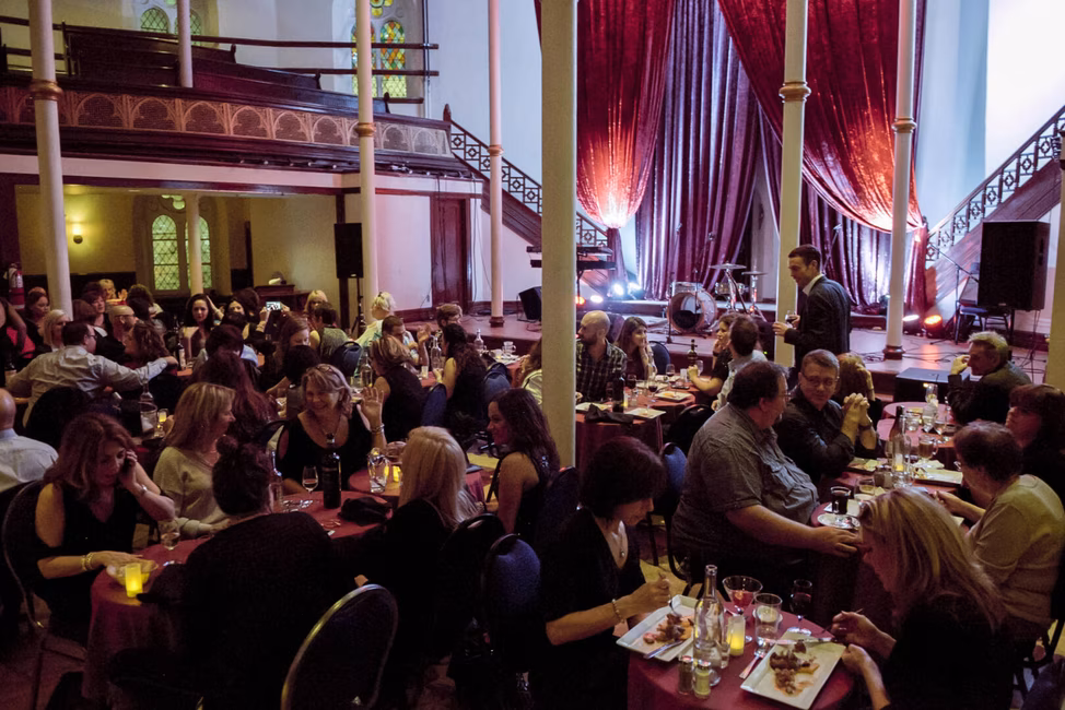 Balcon Cabaret Music-Hall