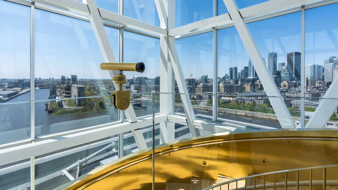 Tour du Port de Montréal - Télescope d'observation