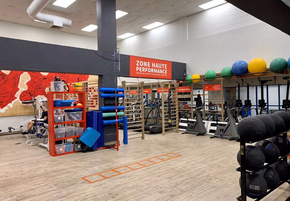 Complexe sportif Claude-Robillard - Salle d'entrainement Excellence sportive de l'Ile de Montréal (ESIM)