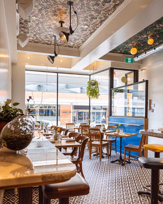 Bistro Juliette Plaza - Salle à manger