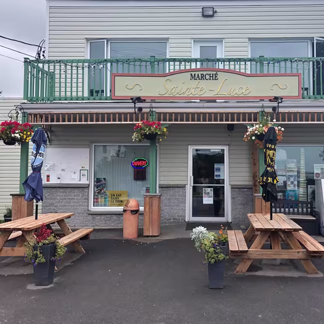 Marché Sainte-Luce