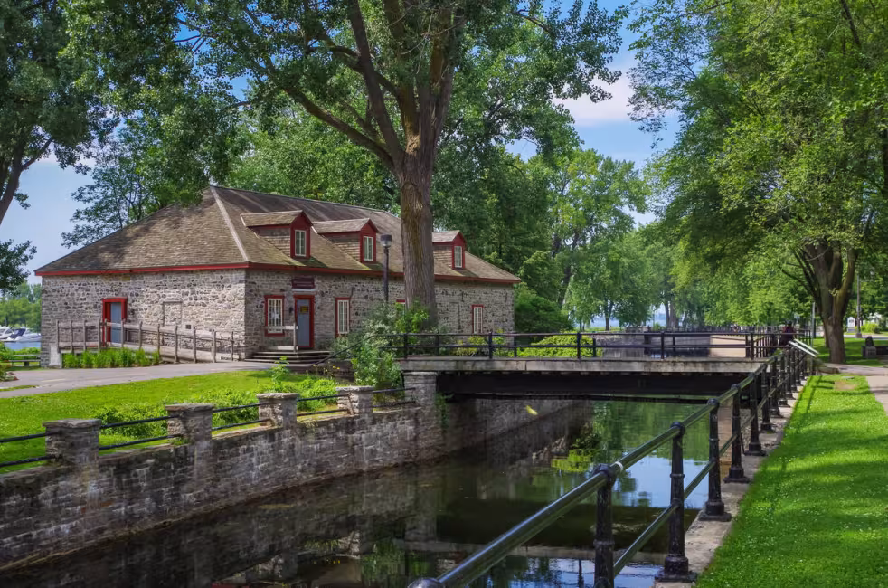 Lieu historique national du Commerce-de-la-Fourrure-à-Lachine - Édifice