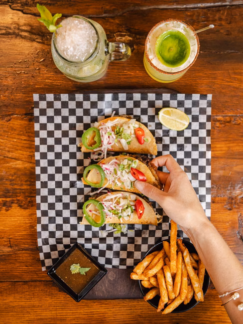 3 Amigos Resto-Bar Vieux-Montréal - Tacos