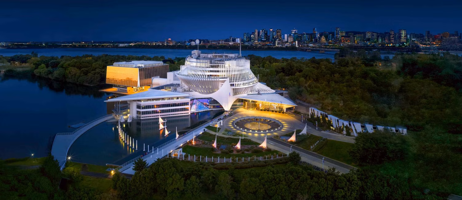 Casino de Montréal - Vu aérienne nocturne