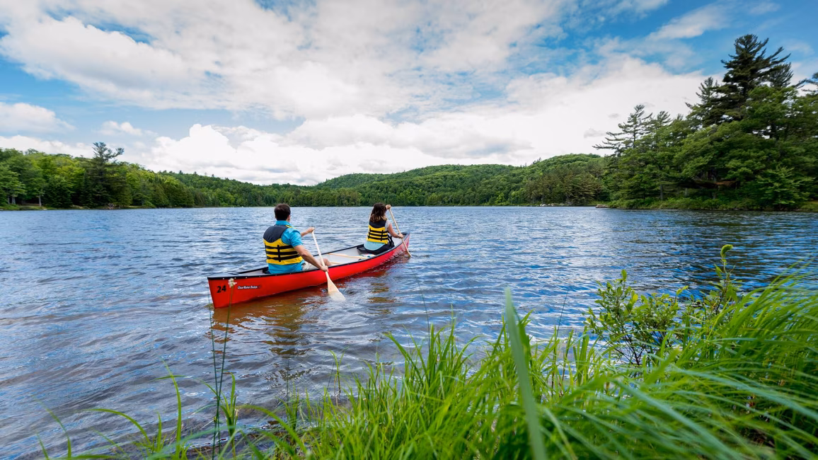 Canot au parc de la Gatineau